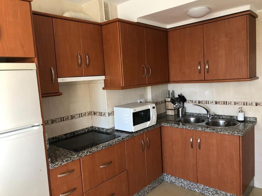 Apartamento Amplio Y Centrico Фуэнхирола Экстерьер фото